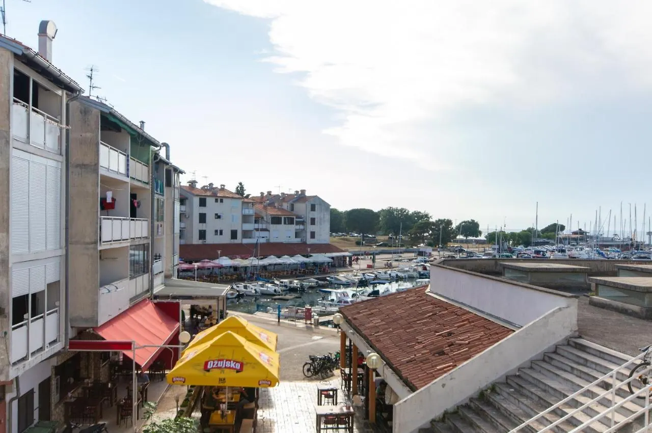 Studio Apartman Irma Cervar Apartment Porec Croatia